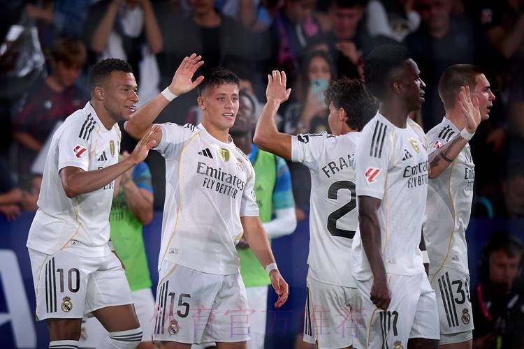 西媒:皇马专业的工作团队 保证了转会运作的成功 西媒:皇马专业的工作团队 保证了转会运作的成功